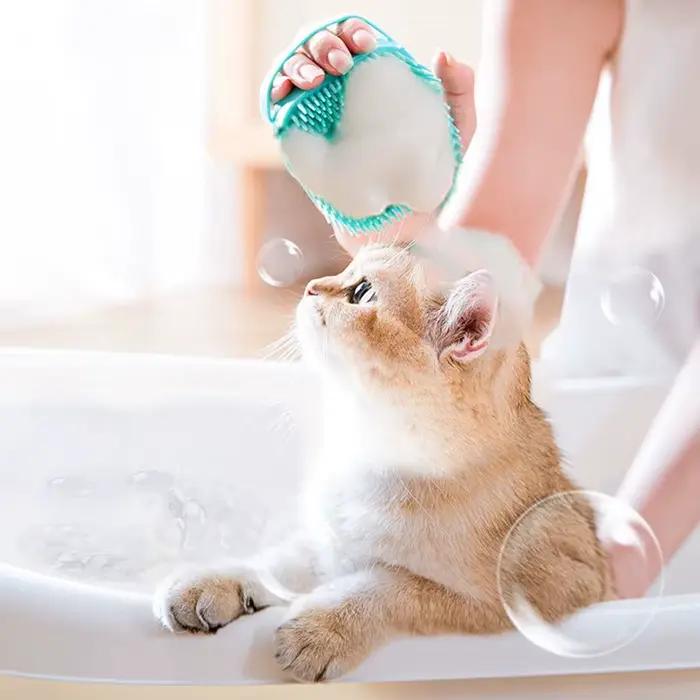 Brosse de bain en Silicone pour animaux de compagnie, brosse de nettoyage de Massage pour chat, bros