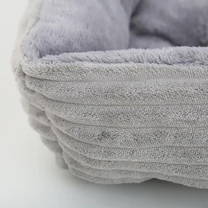 Lit pour chien et chat, niche carrée en peluche, canapé-lit pour chien de taille moyenne et petite, 