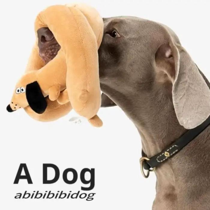 Jouet pour chien en forme de saucisse