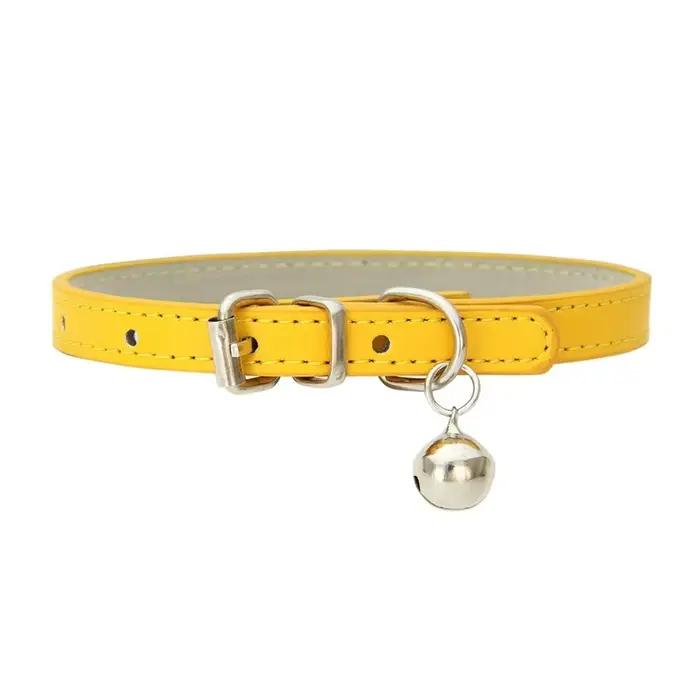 Collier en cuir PU avec cloches pour chien et chat