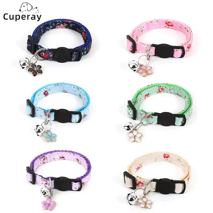 Colliers de chat détachables avec cloches et pendentif, collier de chat à fleurs, colliers réglables pour femmes, filles, chats, garçons, chats et chiots