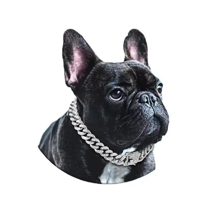 Collier cubain en diamant pour chien