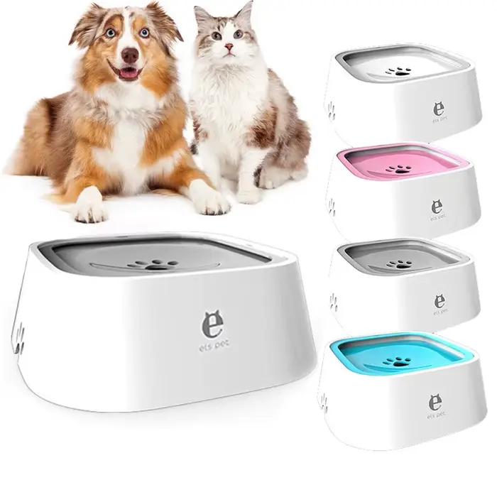 Bol flottant pour chien