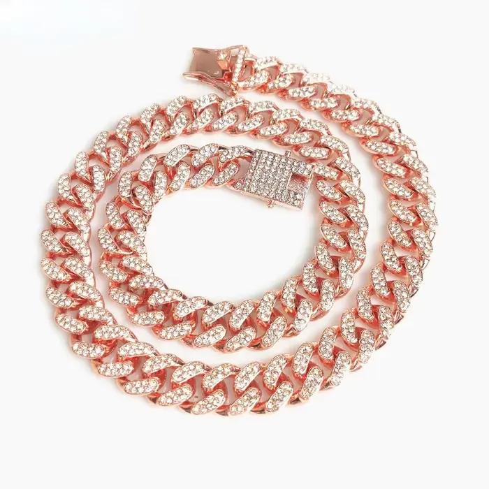Collier de chien en strass