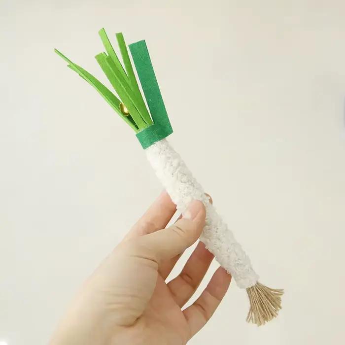 Jouet pour chat en peluche