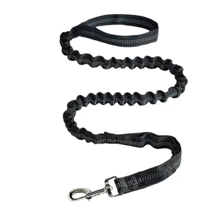 Laisse de chien d'entraînement à tampon élastique, accessoires de marche antidéflagrants pour chiens de taille moyenne et grande
