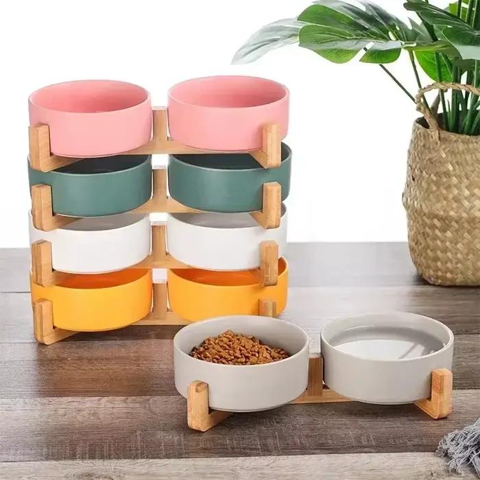 Bol en céramique pour animaux de compagnie avec support en bois
