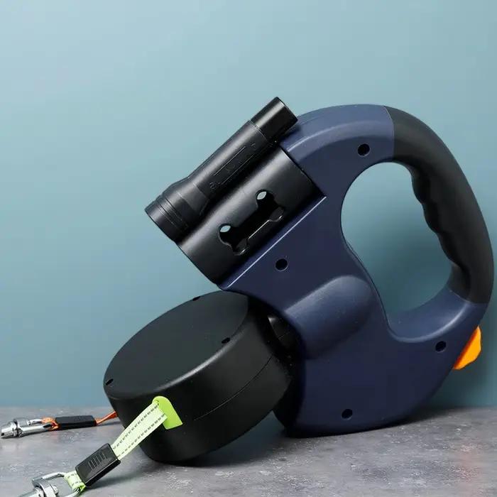 Laisse rétractable double pour chien avec lumière LED