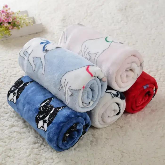 Couverture douillette et chaude pour chien