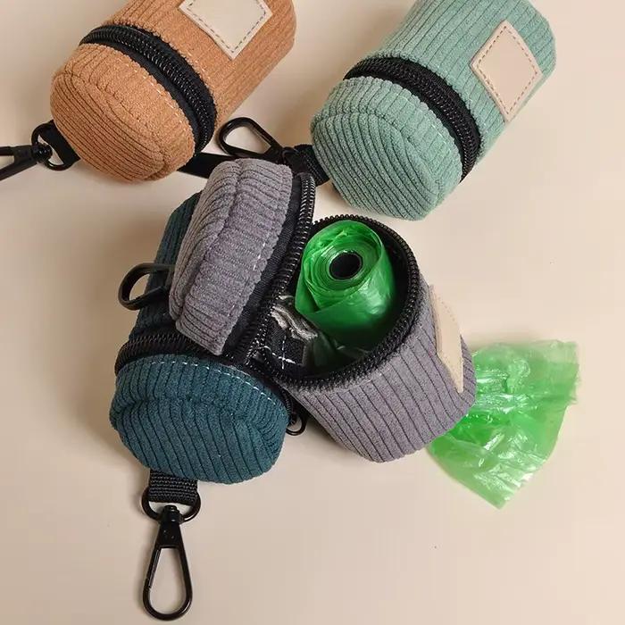 Porte-sacs à déjections canines en velours côtelé avec mousqueton