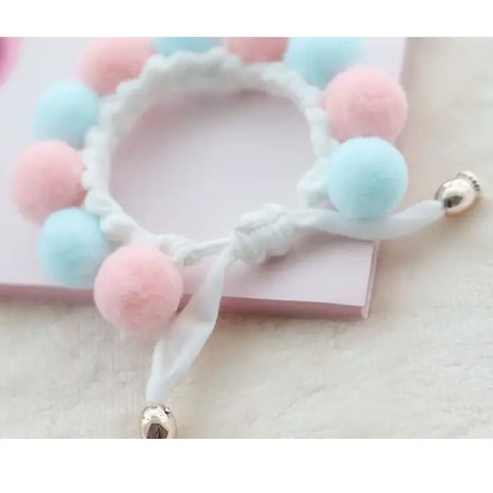 Collier pour chien tricoté à la main