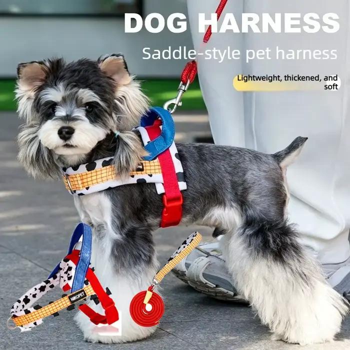 Ensemble Harnais et Laisse pour Chien Style Selle Anti-Traction Réglable pour Chiot Respirant pour la Marche et les Sorties Estivales