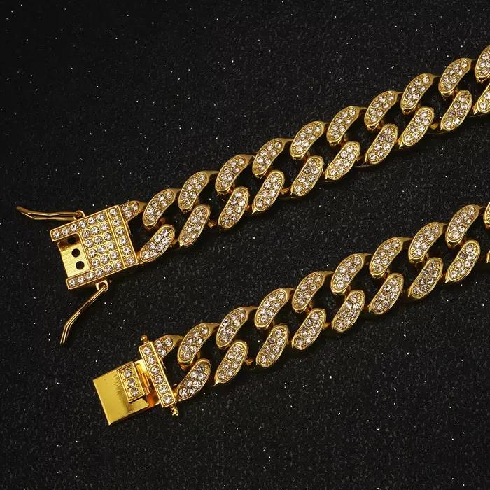 Collier cubain en diamant pour chien