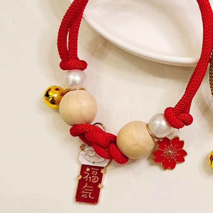 Collier anti-pouces et poux en bois de canhre