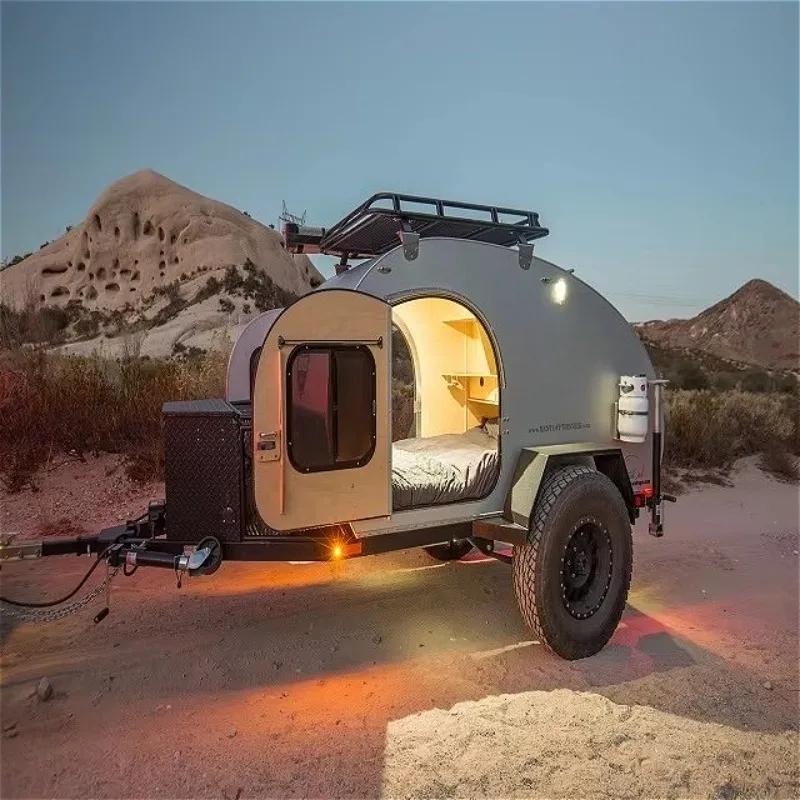 Roulotte compacte Teardrop avec un grand espace de couchage et une capacité de remorquage élevée pour les escapades de camping en plein air