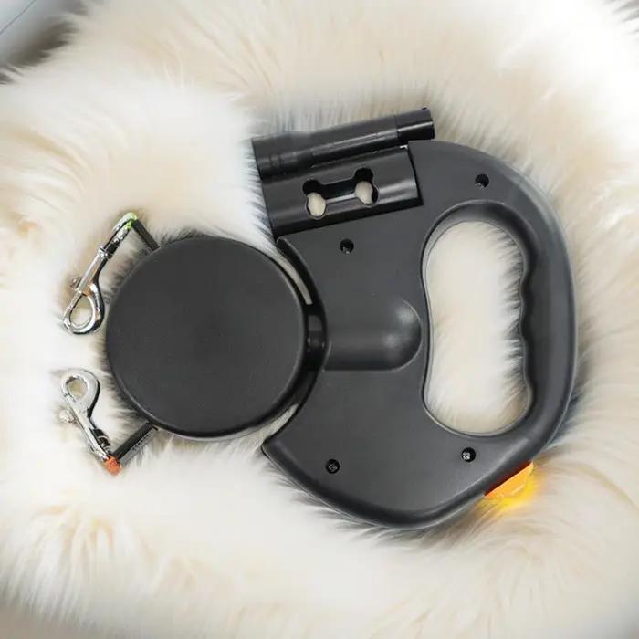 Laisse rétractable double pour chien avec lumière LED, pivotante à 360 °, sans enchevêtrement, frein