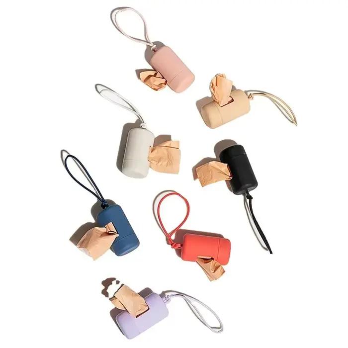 Porte-sac de merde pour chien