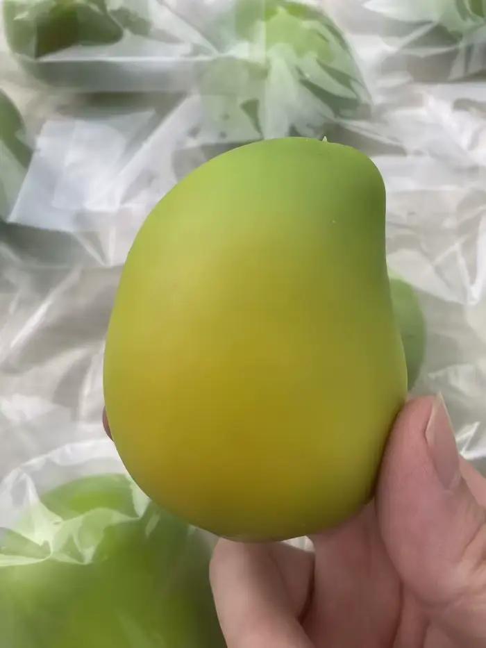 Balle anti-stress mangue croustillante faite à la main