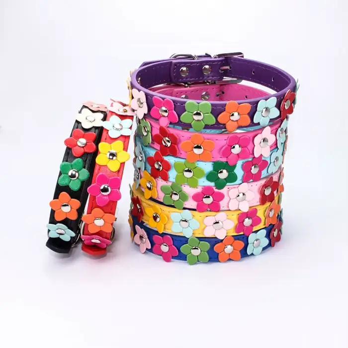 Fleurs Collier de chien de compagnie laisse en cuir PU
