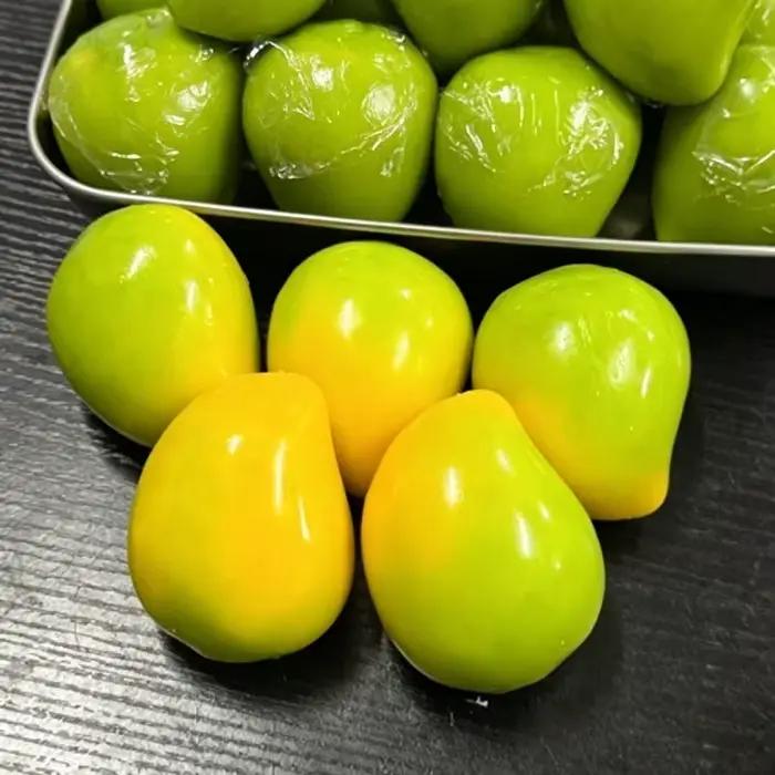 Balle anti-stress mangue croustillante faite à la main